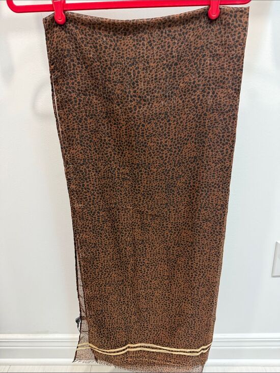 White House Black Market Accessories - Brown Leopard Print Scarf